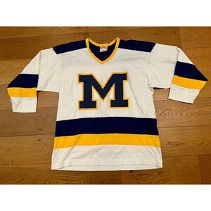 Vintage 90s Nutmeg Mills Michigan Wolverines Hockey Jersey Style Shirt XL USA